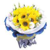 鲜花:黄白合6枝,幸福菊8枝,加配材，花瓶一个（此花需提前预定，并限送各大城市）